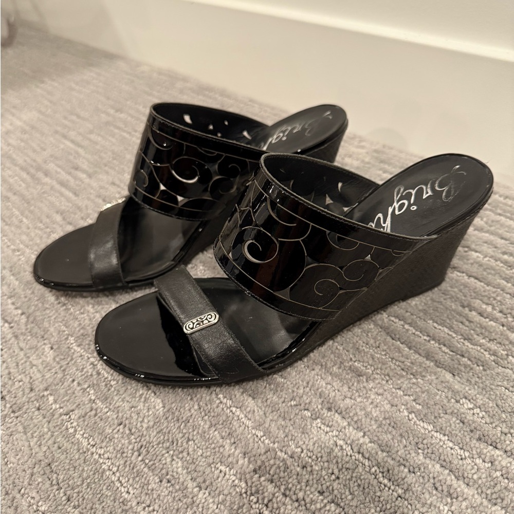 Brighton Black Wedge Shoes with Minimalist Design